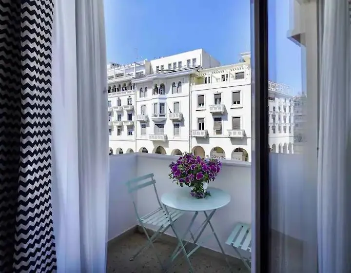 4 Travelers Apartment Salonic