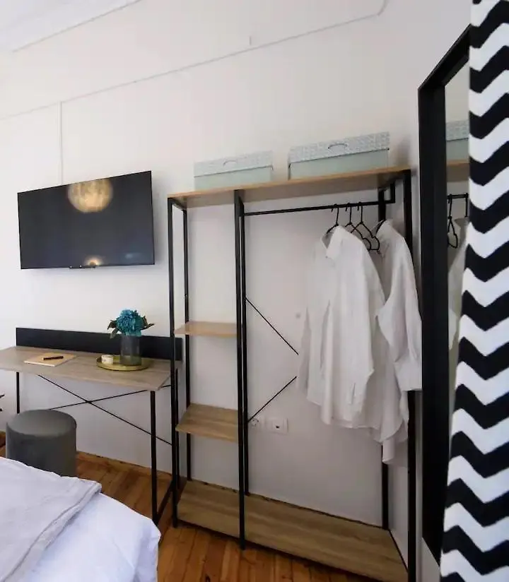 4 Travelers Apartment Salonic